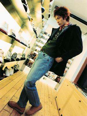 レディーススニーカーにはこんな商品があります